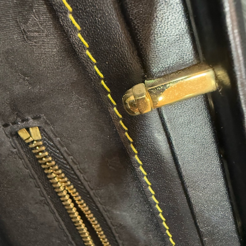 LV M91805 黑色 SUHALI 金釦 鉚釘 山羊皮 手提包 醫生包 貴婦包-22