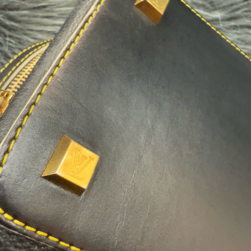 LV M91805 黑色 SUHALI 金釦 鉚釘 山羊皮 手提包 醫生包 貴婦包-26