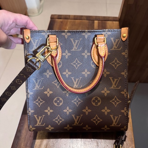Lv正品 琴譜包