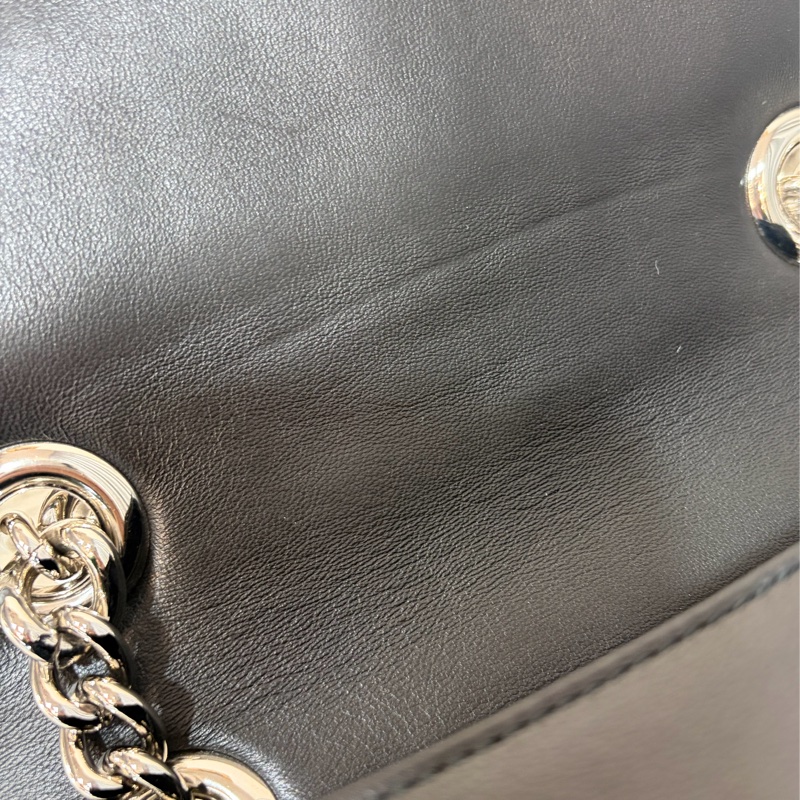 Miumiu 5BD016黑色皺摺皮革銀鏈條斜背包 Woc-29