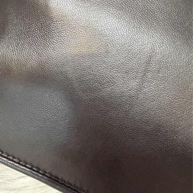 Miumiu 5BD016黑色皺摺皮革銀鏈條斜背包 Woc-36
