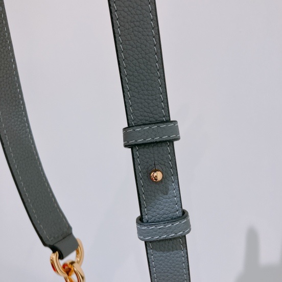 TK1616 LOEWE 羅意威小號砌圖款肩帶包包PUZZLE SHOULDER BAG SMALL CALFSKIN-25
