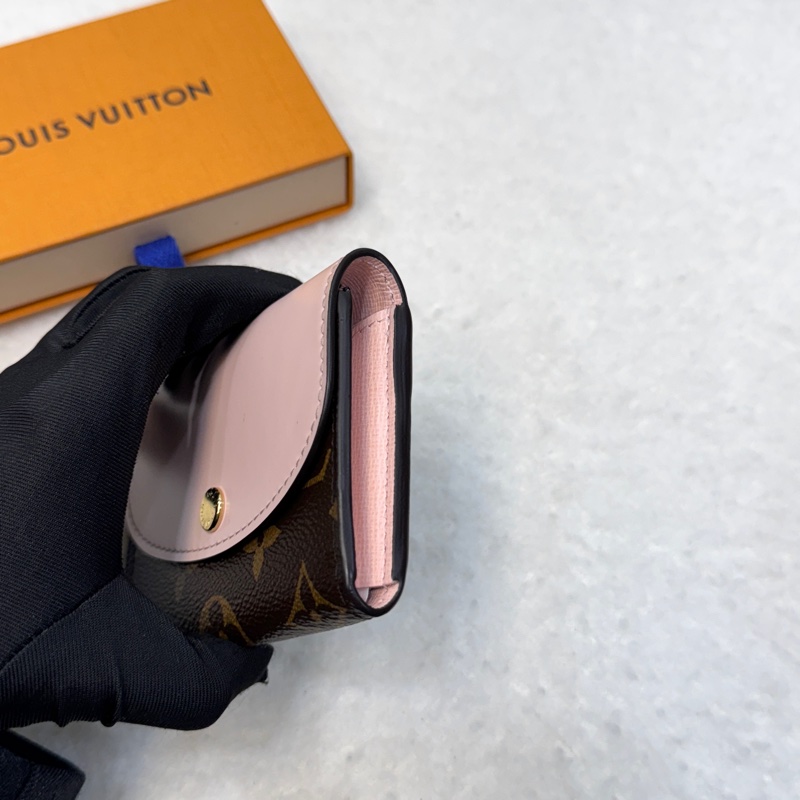 Louis Vuitton LV 原花 粉色 牛皮 Rosalie 零錢包 Monogram 弧形翻蓋卡夾 M83600-3
