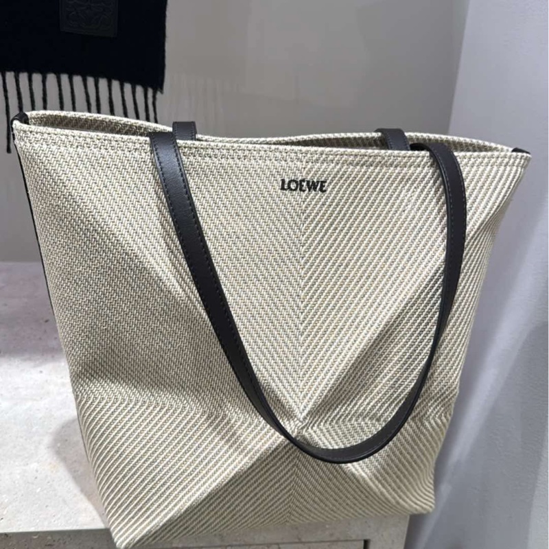 Loewe puzzle fold tote中號-5