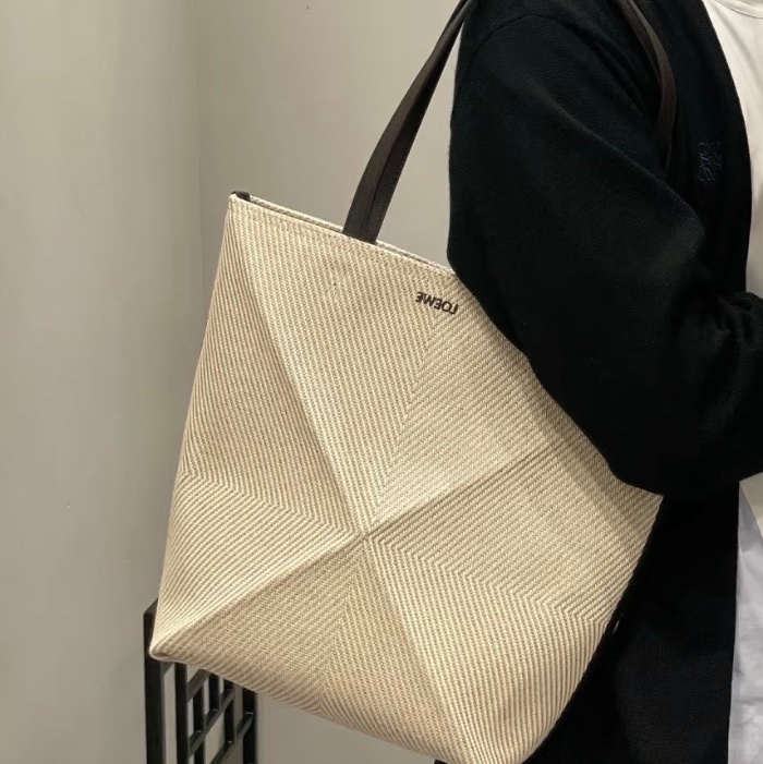 Loewe puzzle fold tote中號-6