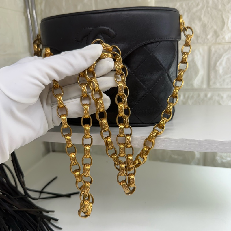 Chanel 香奈兒黑金菱格紋雕花鏈金球流蘇盒子包帶卡-23