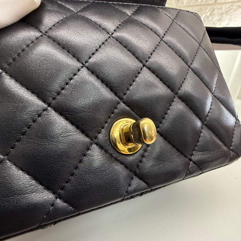 chanel香奈兒黑金菱格紋雙C扣方胖子鏈條包-17