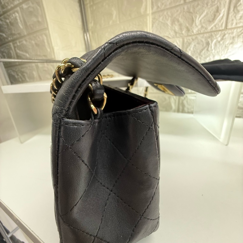 chanel香奈兒黑金菱格紋雙C扣方胖子鏈條包-20