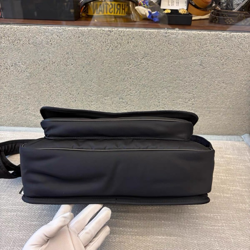 SAINT LAURENT聖羅蘭 YSL Niki 斜挎單肩包 尺寸約31x23 男款-5