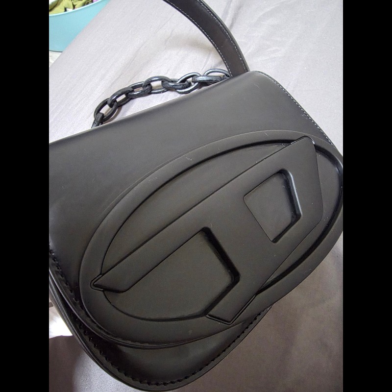 DIESEL 1DR leather shoulder 斜背包 黑色 小牛皮 粗鏈條 RFID防偽晶片 防盜包-16