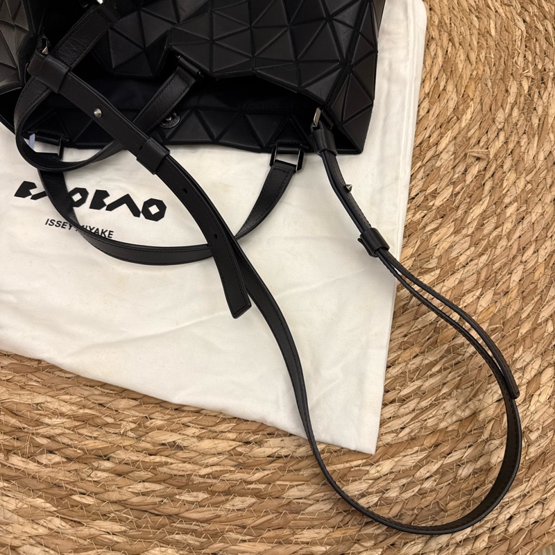 BAOBAO ISSEY MIYAKE 霧面托特包-13