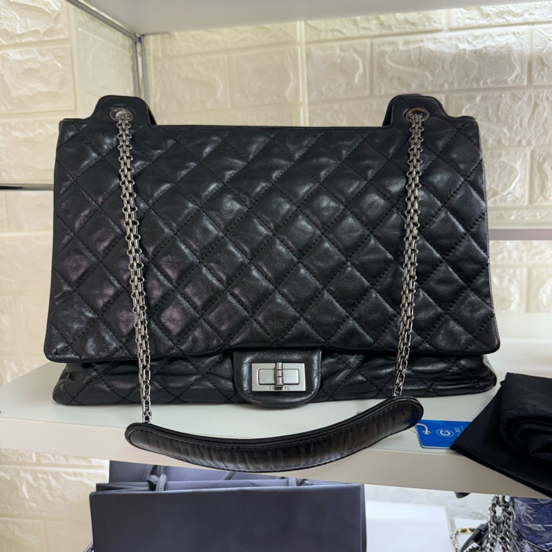 Chanel黑銀菱格紋油蠟皮2.55扣機場鏈條包-0