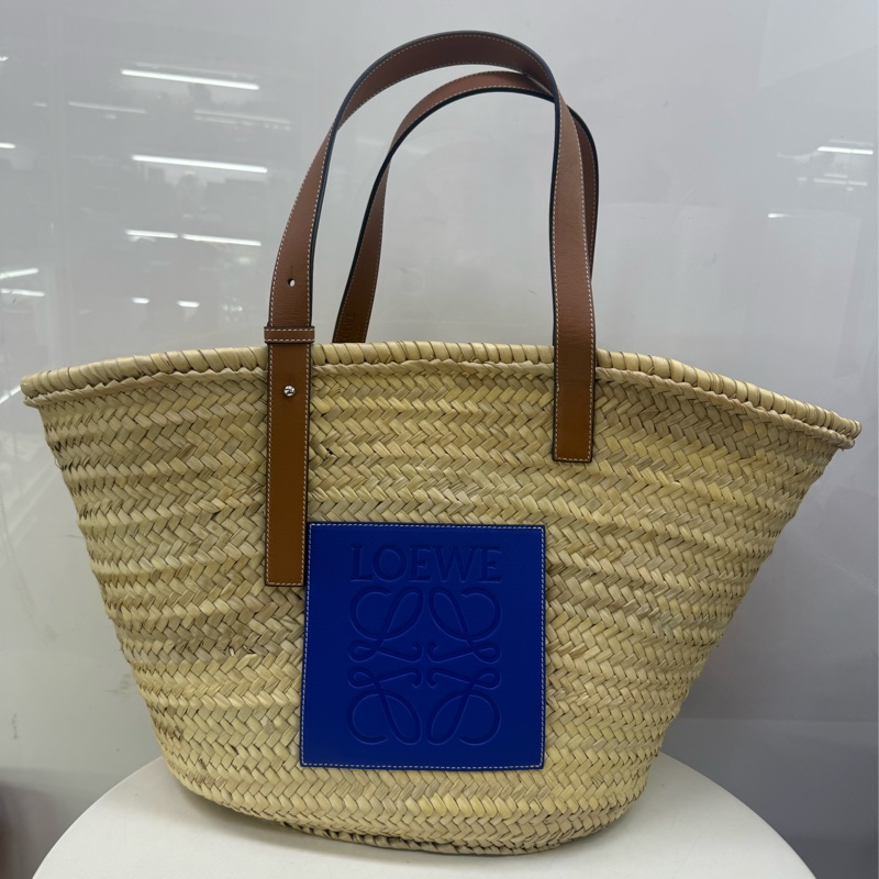 LOEWE Anagram Basket Shoulder Bag-15
