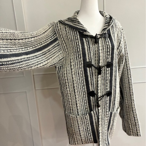 全新原價1萬多Agnes b. Homme Paris毛衣牛角釦羊毛外套