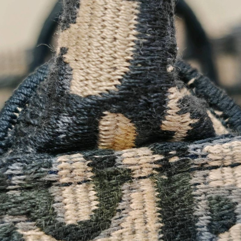 Dior Book Tote 購物袋 米色拼藍色 老花拼刺綉Logo 帆布 中號 23年 大全套-14