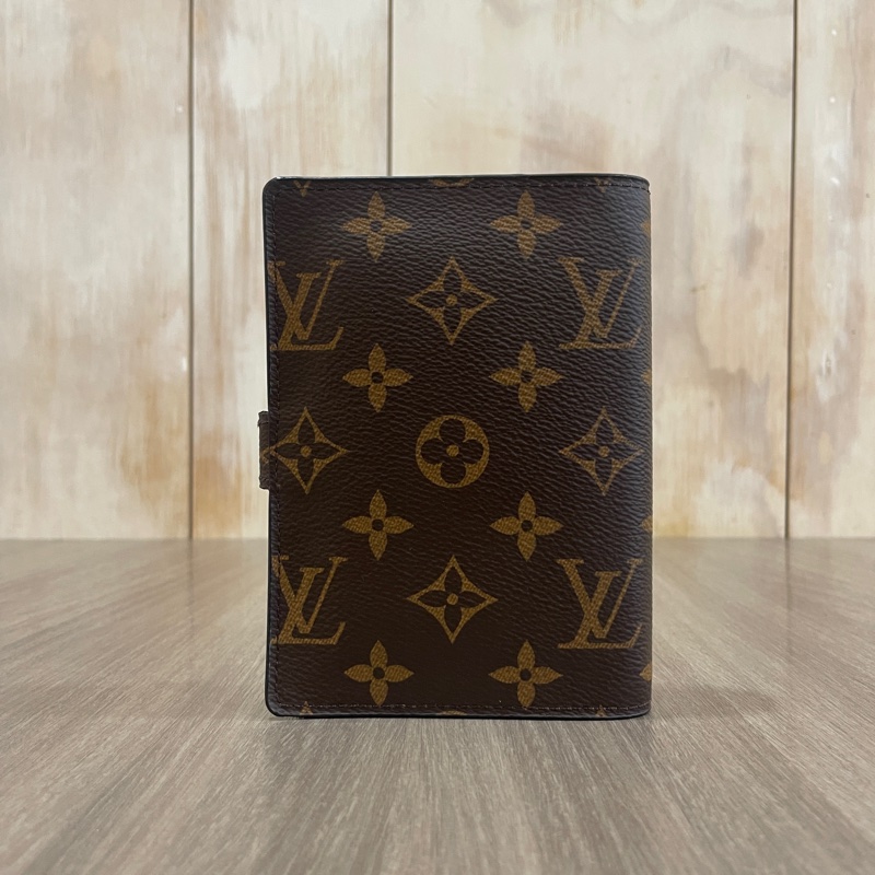 Louis Vuitton R20005老花釦式筆記本護照套-1