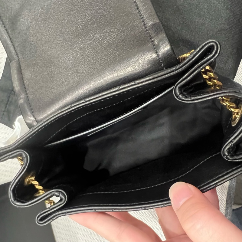 YSL Saint Laurent Nolita 斜背包 黑-26