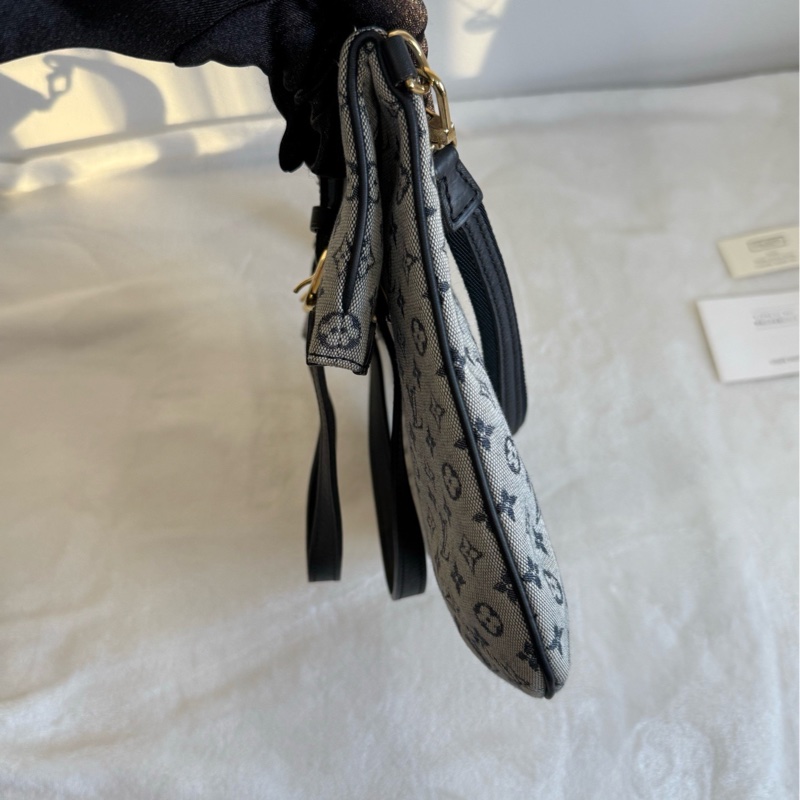 LV vintage bag丹寧包-6
