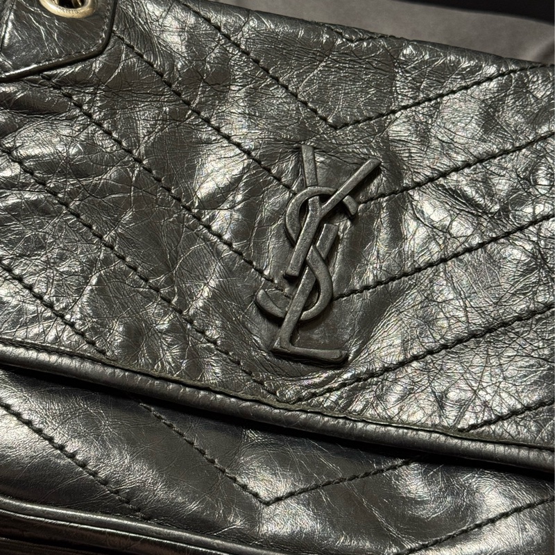 （補圖更新）Saint Laurent YSL niki baby D釦全配-8