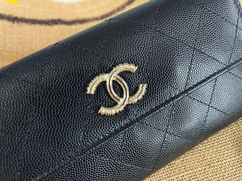 CHANEL 香奈兒 特殊釦 黑金 荔枝皮 魚子醬 長夾(近新閑置品)-1