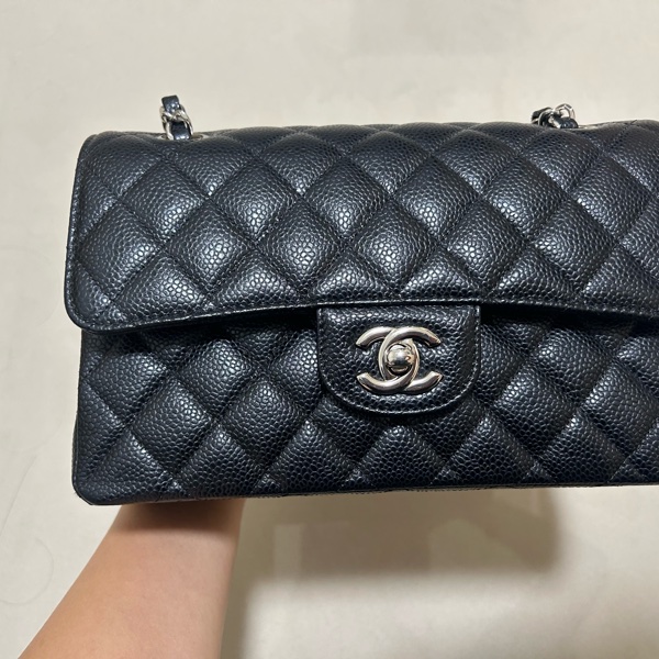 香奈兒 chanel cf 23 小號 黑銀 黑色銀釦 牛皮 保卡 26開-5