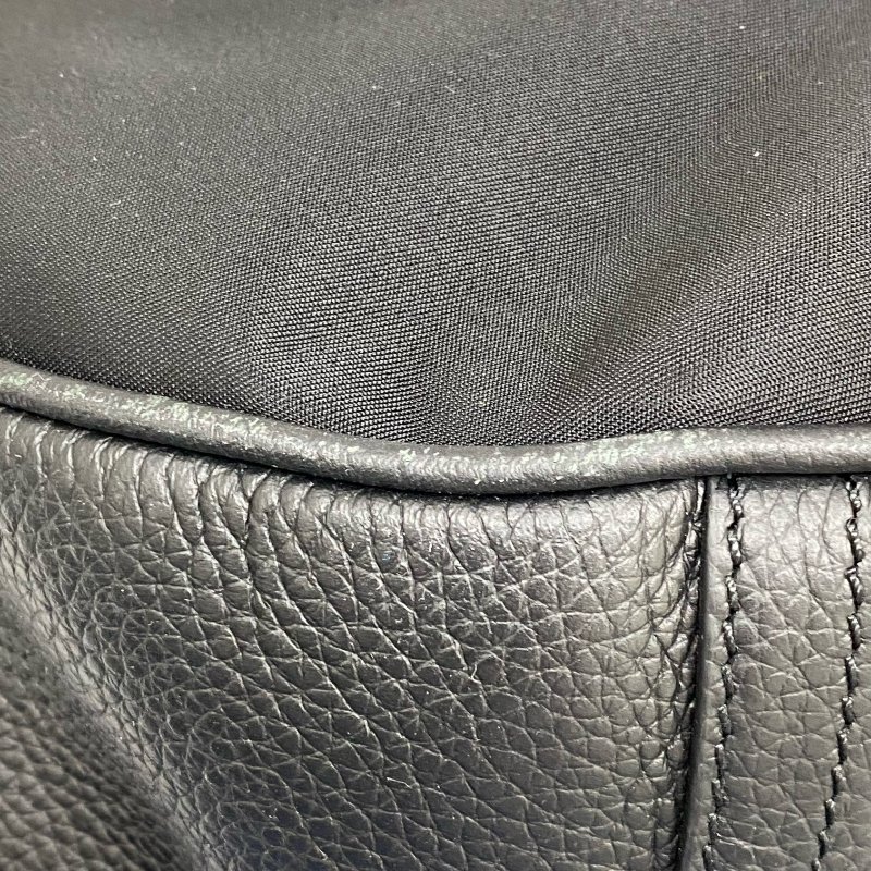 △Christian Dior迪奧 Sacai Black and Navy Nylon Calfskin Cross-body Bag 黑色,深藍色尼龍小牛皮斜背袋 -257006268-10