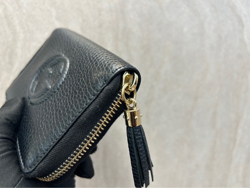 GUCCI黑色牛皮雙G SOHO拉鍊零錢包598209-10