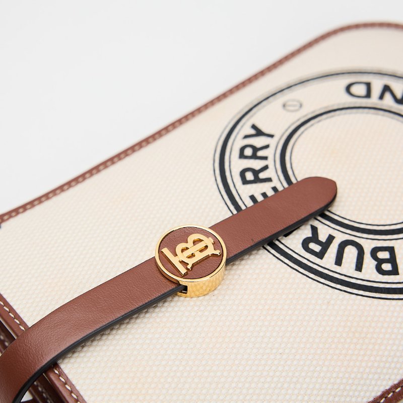 Burberry 手機包-1