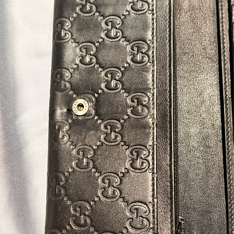 GUCCI經典黑色壓紋Logo長夾-20