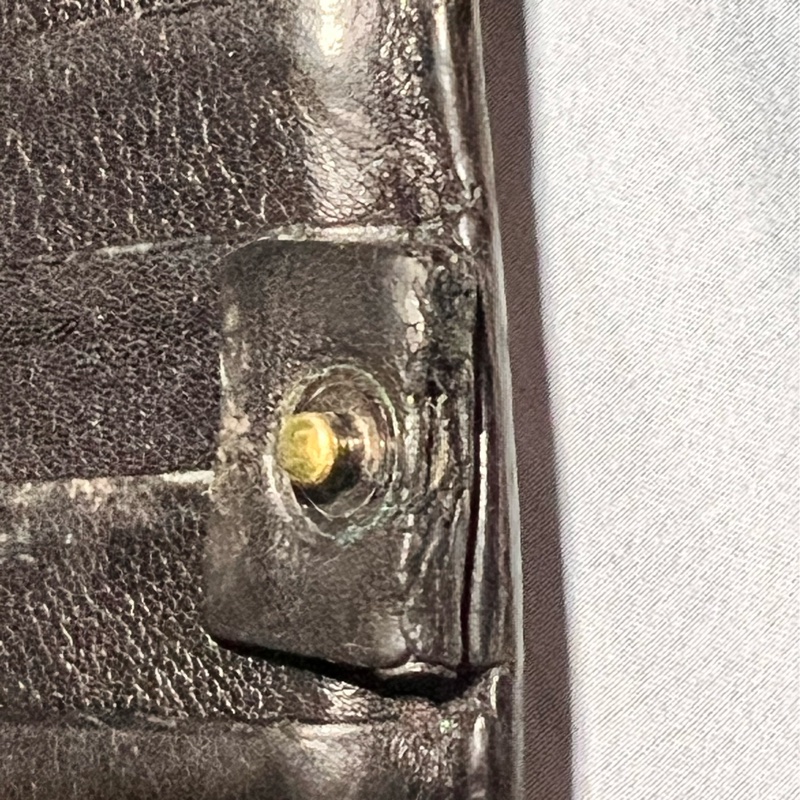 GUCCI經典黑色壓紋Logo長夾-40