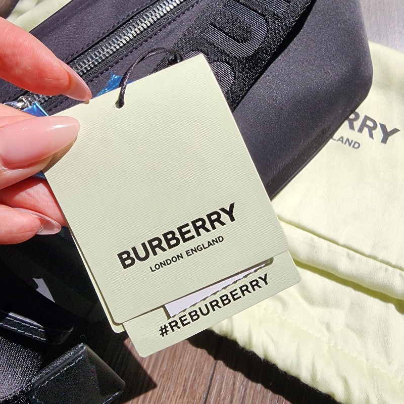 Burberry 甜價割愛／全新黑色胸包／腰包／-5