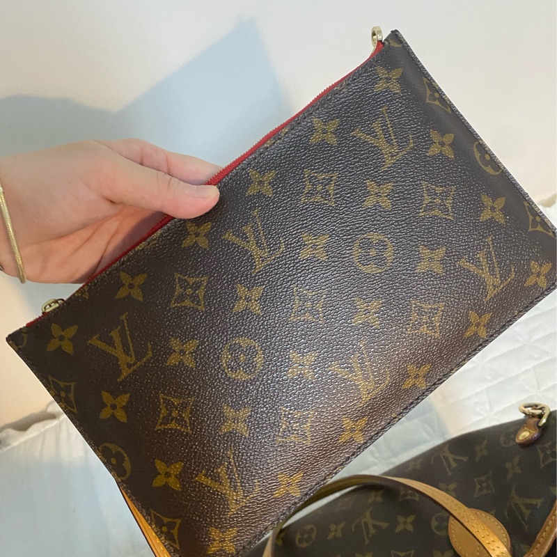 LV neverfull 中號/有小包/有防塵袋 紅色內裡 附贈改斜肩包的配件及內裡-3