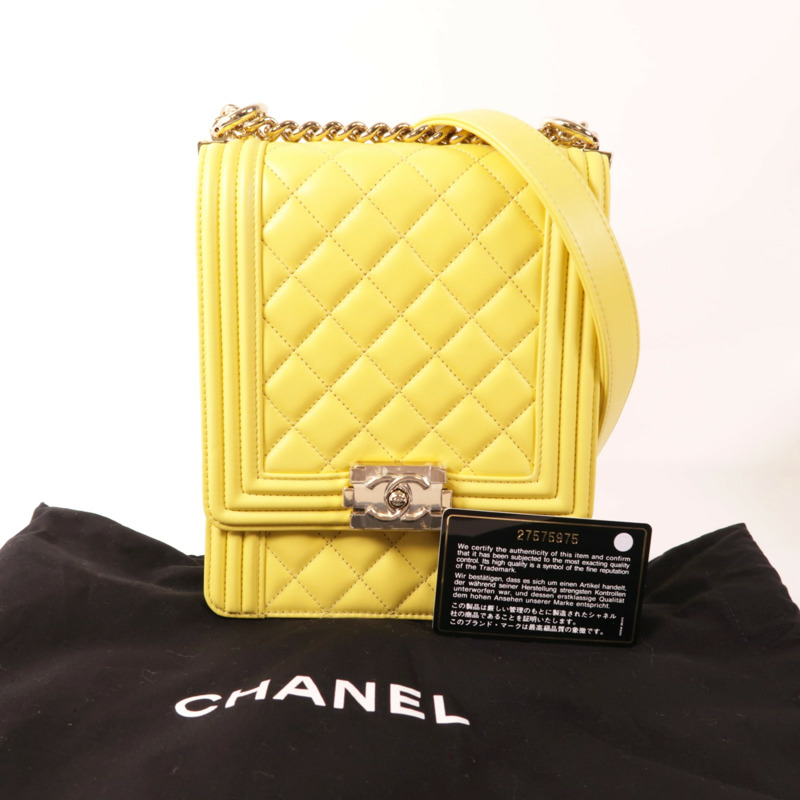 CHANEL 羊皮皮革North South Boy金扣肩背袋-9
