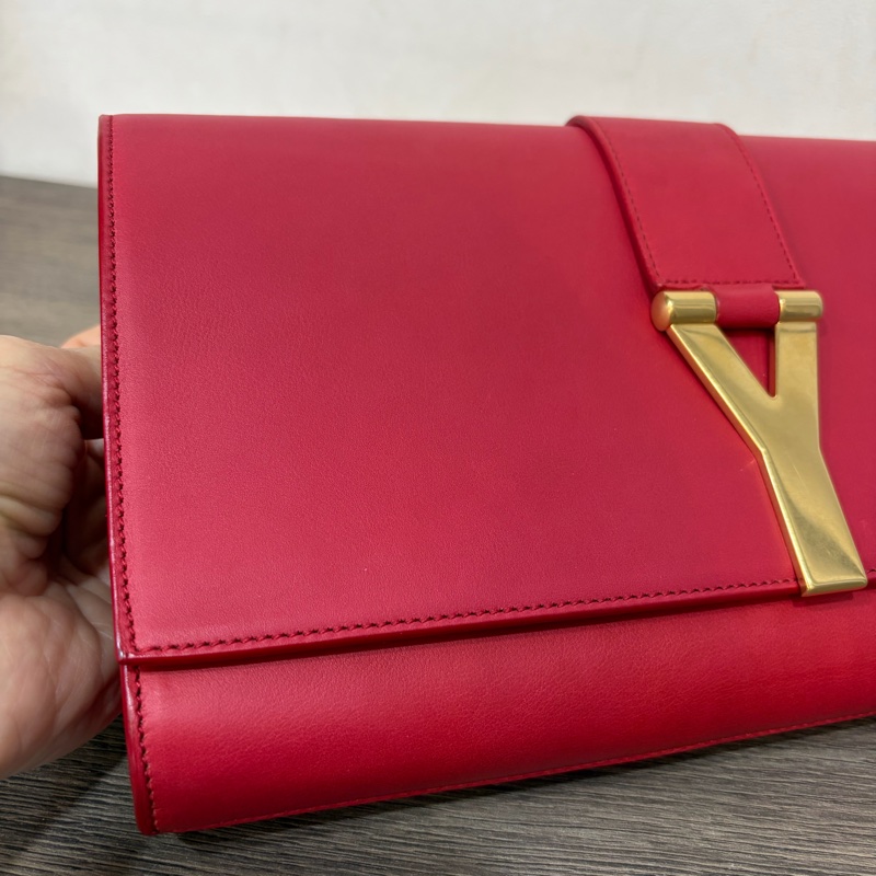 YSL 311213 紅色 牛皮 Y 金釦 Logo 手拿包 信封包 化妝包 晚宴包 腋下包-20