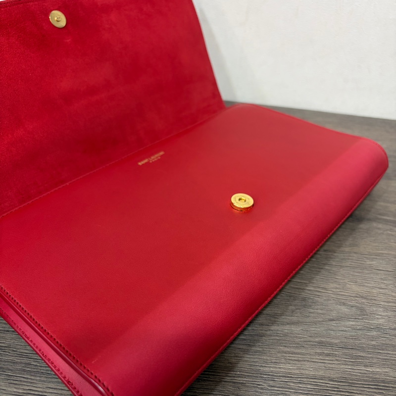 YSL 311213 紅色 牛皮 Y 金釦 Logo 手拿包 信封包 化妝包 晚宴包 腋下包-25