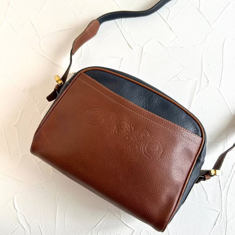 【LA LUNE】絕版中古包 Loewe拼色古董相機包 側背包 斜背包 皮革包 單肩包-3