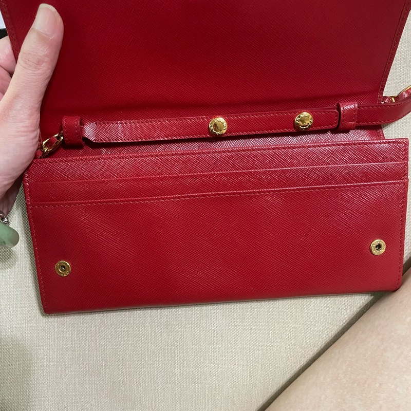 PRADA WOC 皮穿鏈 紅色斜背包-7
