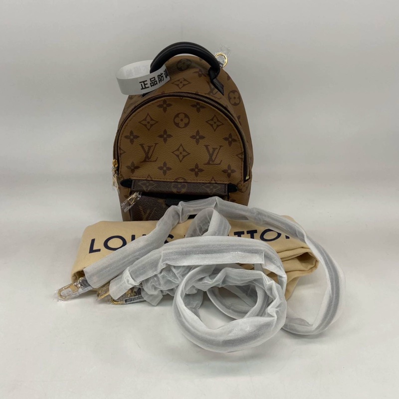 lv backpack-20