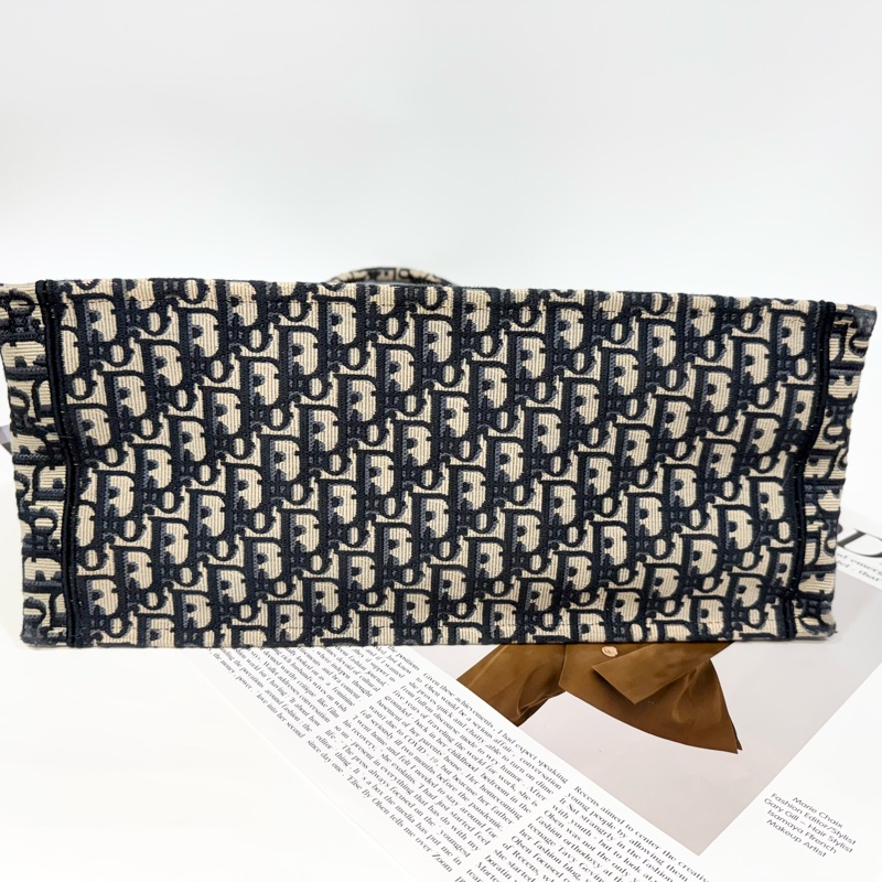 DIOR藍老花LOGO刺繡帆布大號Book Tote包-4