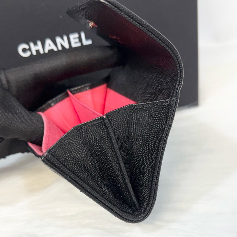 CHANEL黑色鏤空淡金釦雙C荔枝牛皮雙層卡包AP3184-13