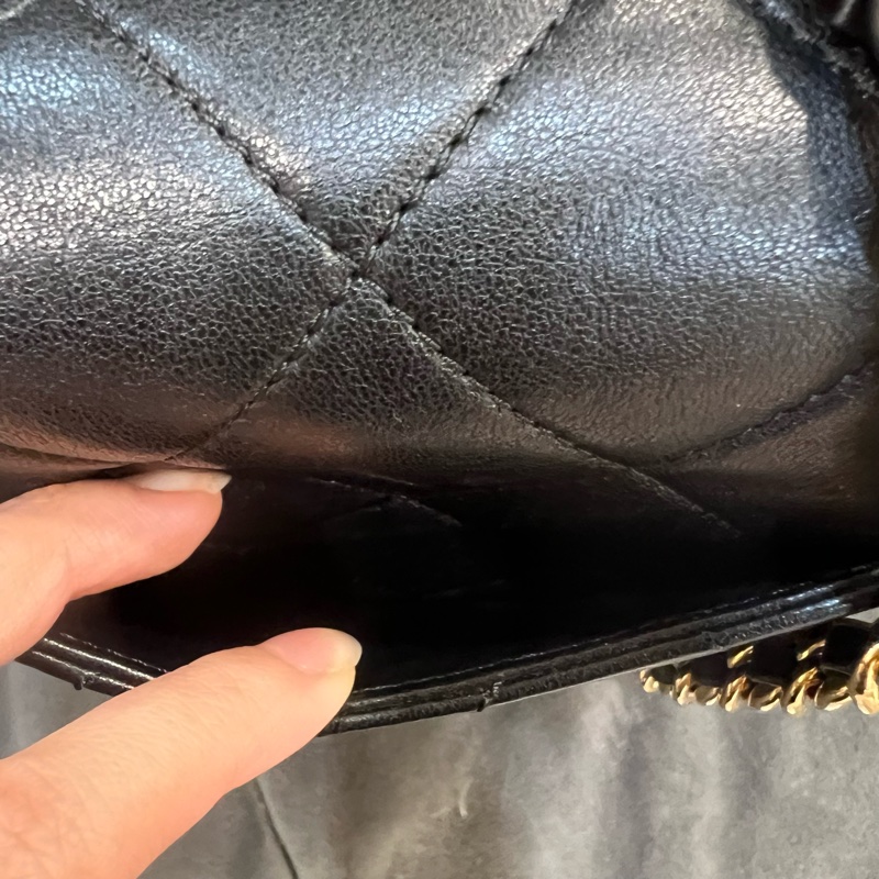 ⋆꙳𝜗𝜚 Chanel 23k圓環手把黑金方胖🖤購證-16