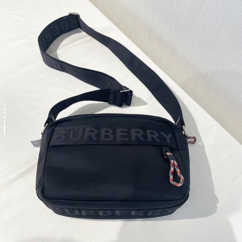 Burberry博柏利 相機包單肩斜挎包 男款