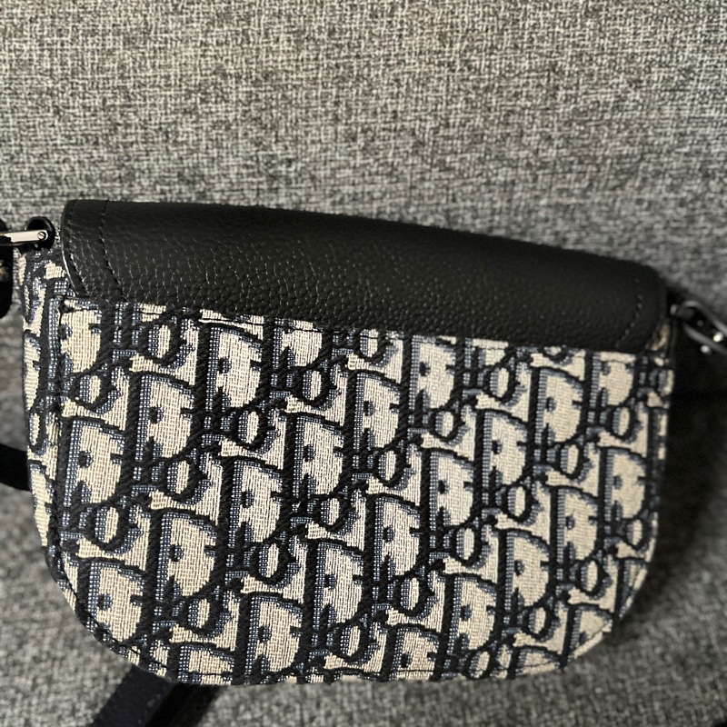 dior saddle 迷你翻蓋郵差包-2