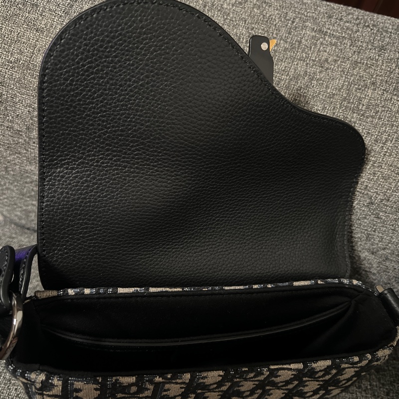 dior saddle 迷你翻蓋郵差包-4