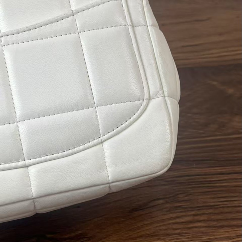 《完美·二手精品》香奈兒 Chanel 23c cf方胖子白金骰子鏈條 限定款-14