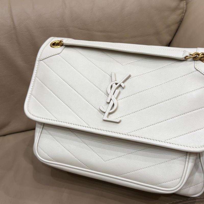 Ysl Niki Baby 新款D扣白金鏈條斜挎包 🤍帶膜閒置✨專櫃漲價款破🔟萬-13