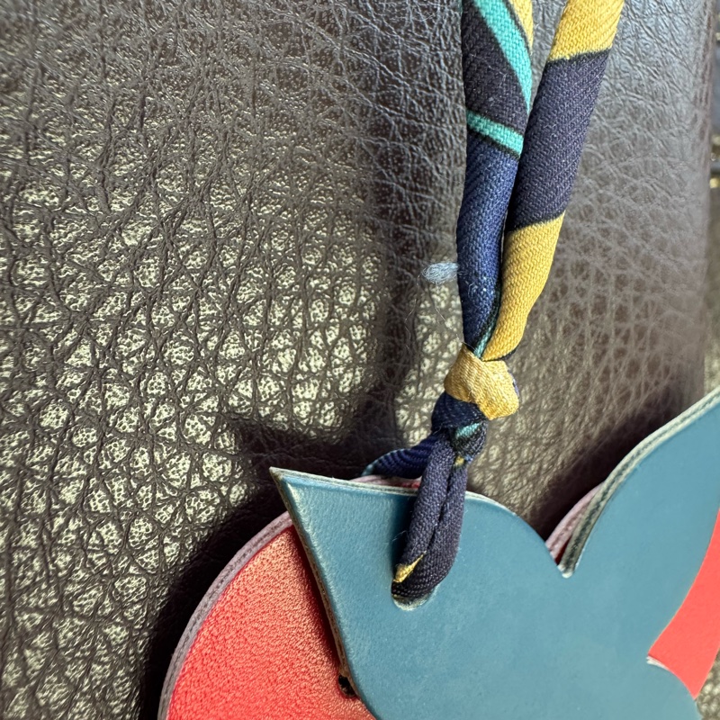 Louis Vuitton/真皮皮革絲巾綁繩吊飾/絕版品-7