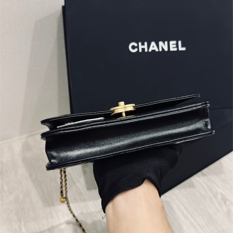 Chanel 25p春夏最新款黑金雙金珠woc🖤剛離櫃 近新帶膜閒置✨全配🈶購證-17