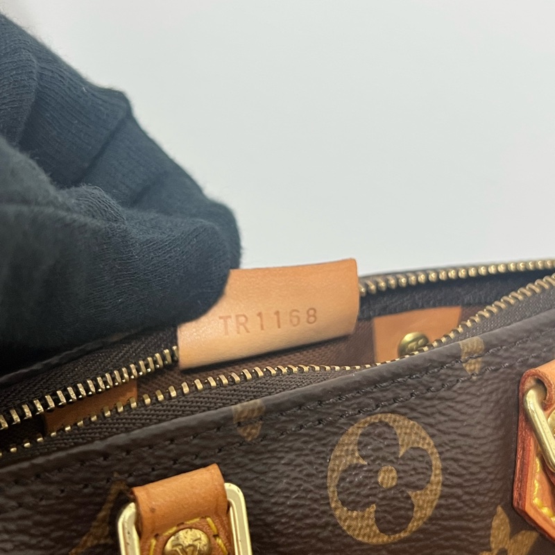 母親節好禮❤️Louis Vuitton Speedy Nano-14