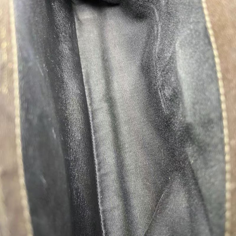 YSL College 黑銀V紋手提郵差包 17年 24*17*6.5 97新 配件塵袋-4